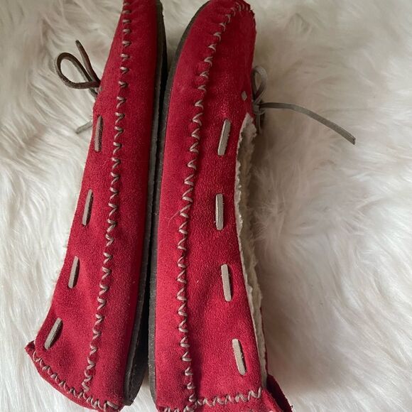 L.l.Bean Earth side red moccasins with faux fur lining size 8 - Picture 5 of 8